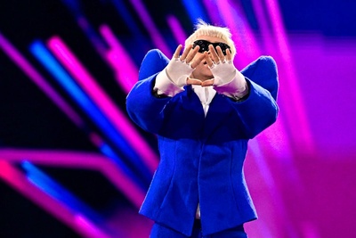 ЕВРОВИДЕНИЕ: Голландский певец Йост Кляйн исключен из финала Евровидения