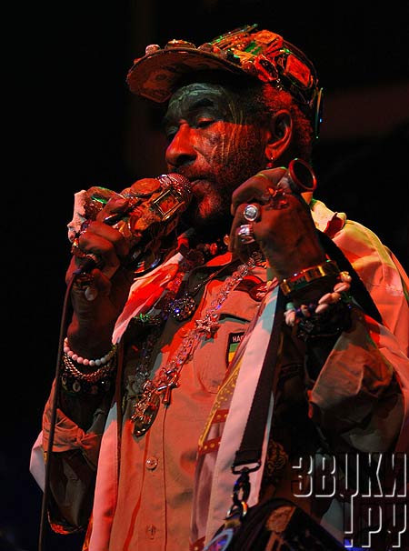 Звук перри. Lee Scratch Perry.