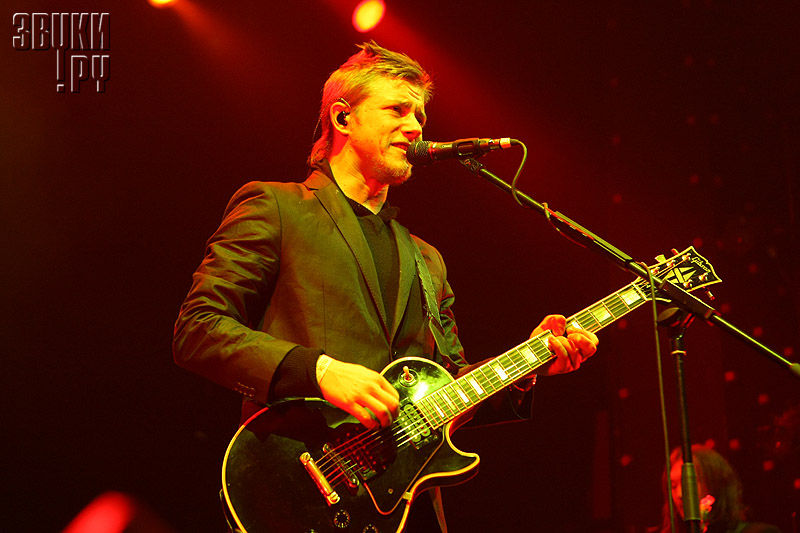 Interpol в А2