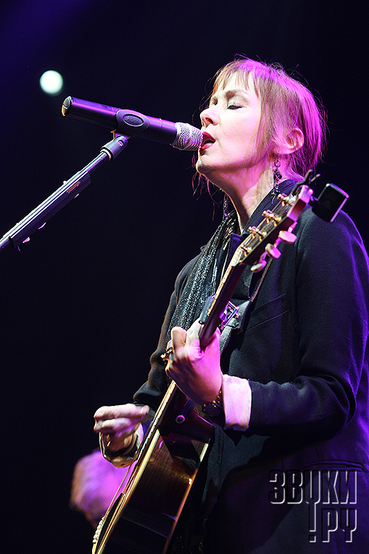 Suzanne vega фото