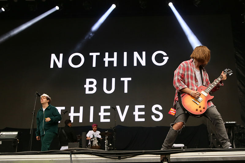 NOTHING BUT THIEVES